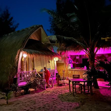 Hotel La Boheme Gili Air Esterno foto