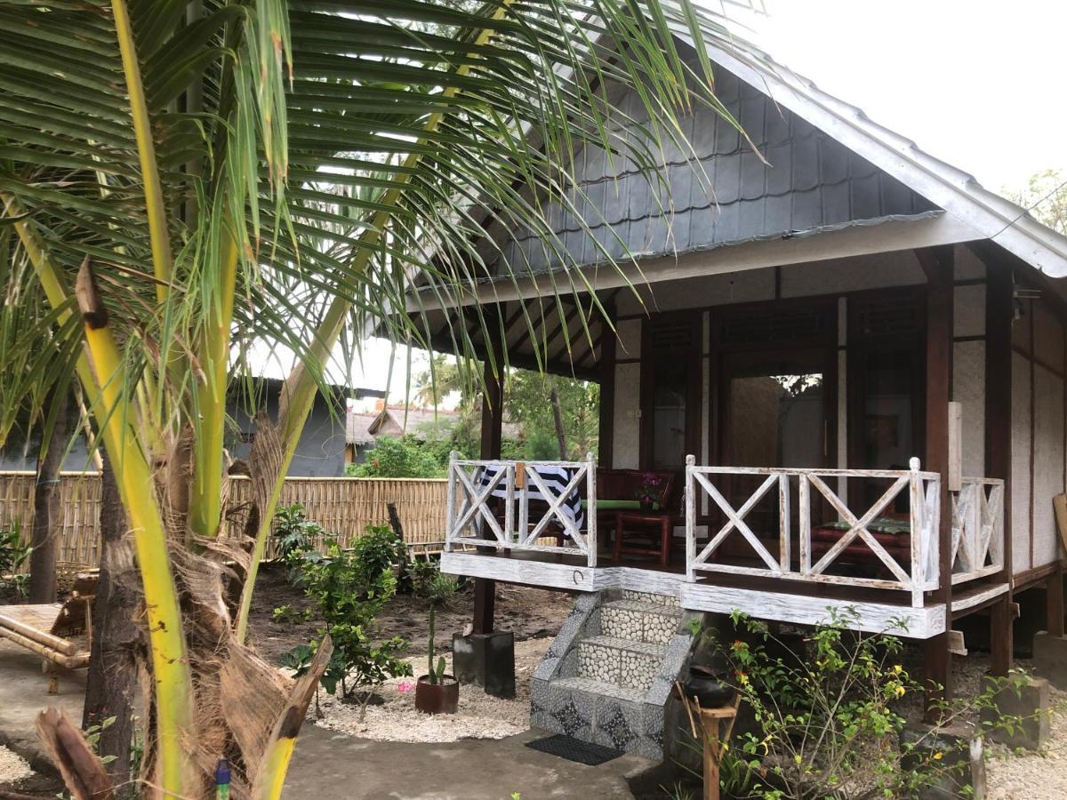 Hotel La Boheme Gili Air Esterno foto
