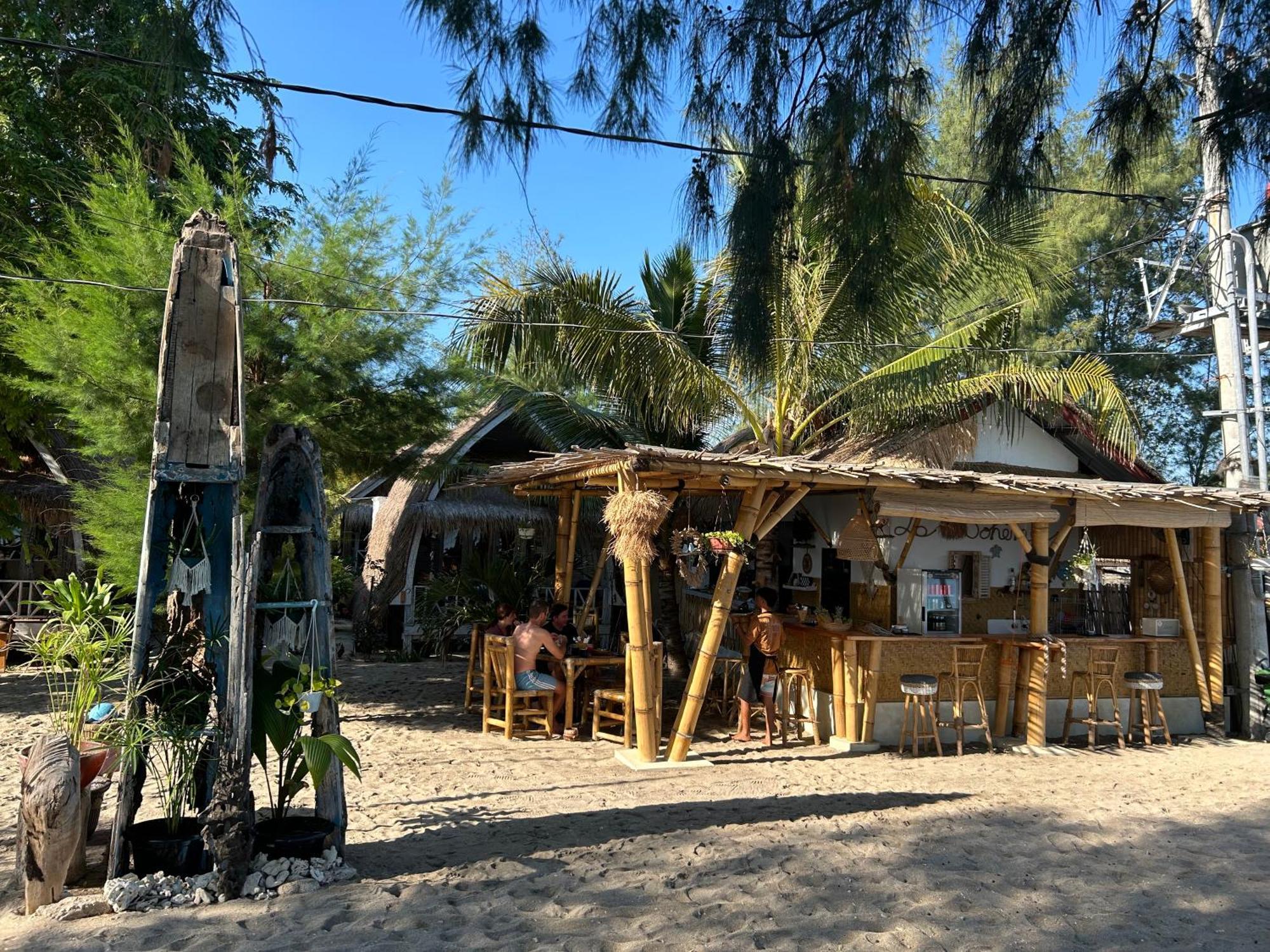 Hotel La Boheme Gili Air Esterno foto